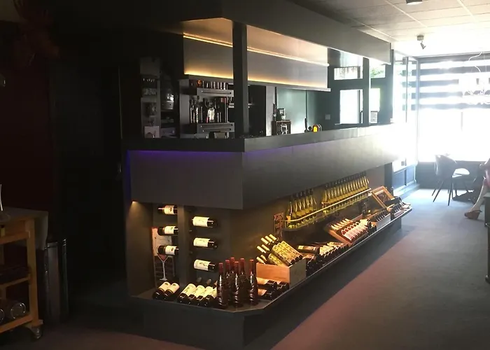 Couette-café De Post Restaurant 4*